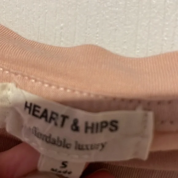 Cute basic crew - Picture 2 of 3